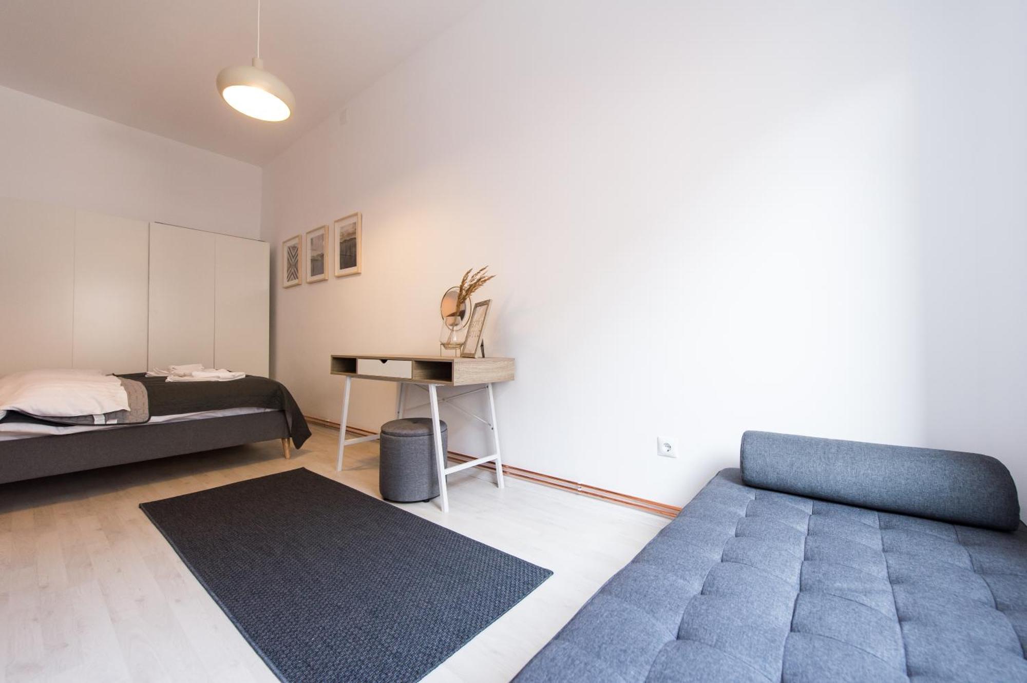 Charming Old Town Flat With Mountain View Apartment Brasov Exterior photo