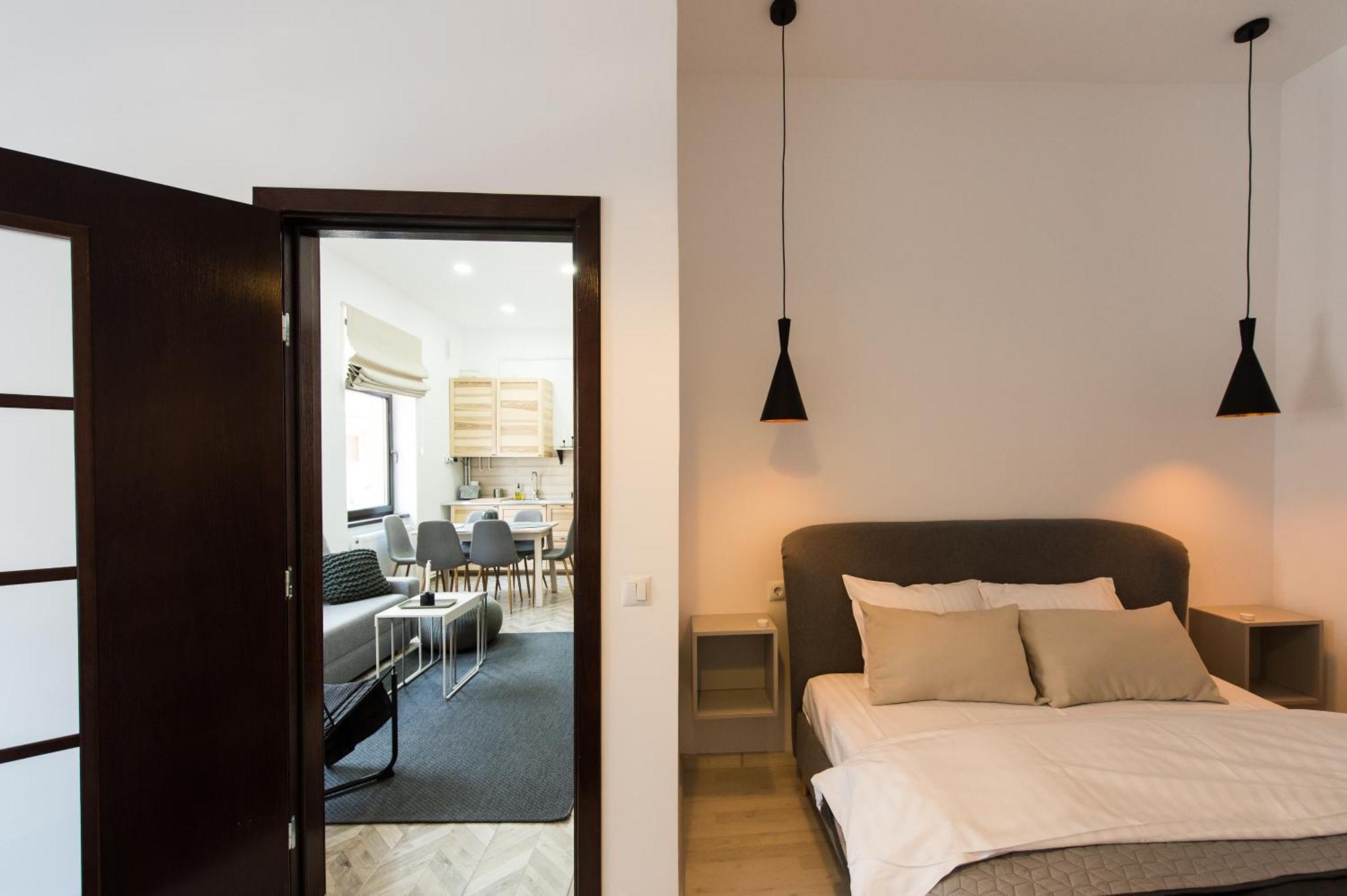 Charming Old Town Flat With Mountain View Apartment Brasov Exterior photo